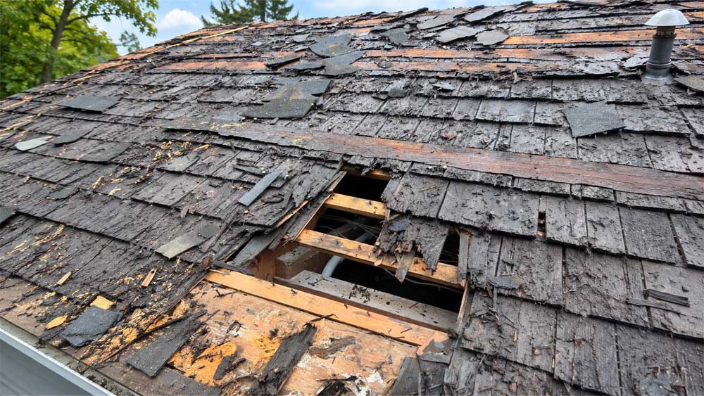 What Homeowners Should Do Immediately After a Hailstorm