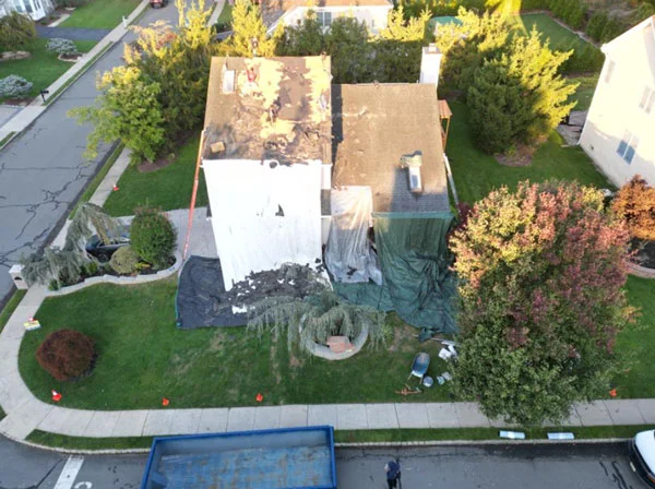 img-gallery-asphalt-shingle-roof-replacement-project-03