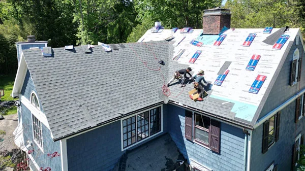 img-gallery-complete-roof-replacement-for-residential-home-06